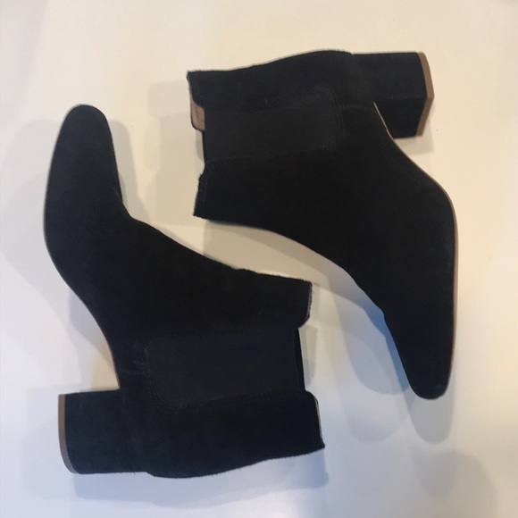 Madewell Walker Chelsea Boots Black Suede VGUC 9.5 - Picture 3 of 8